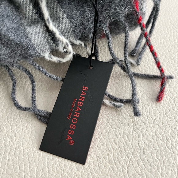 NWT - Barbarossa Wool Blended Scarf - Made in Italy - Picture 3 of 4